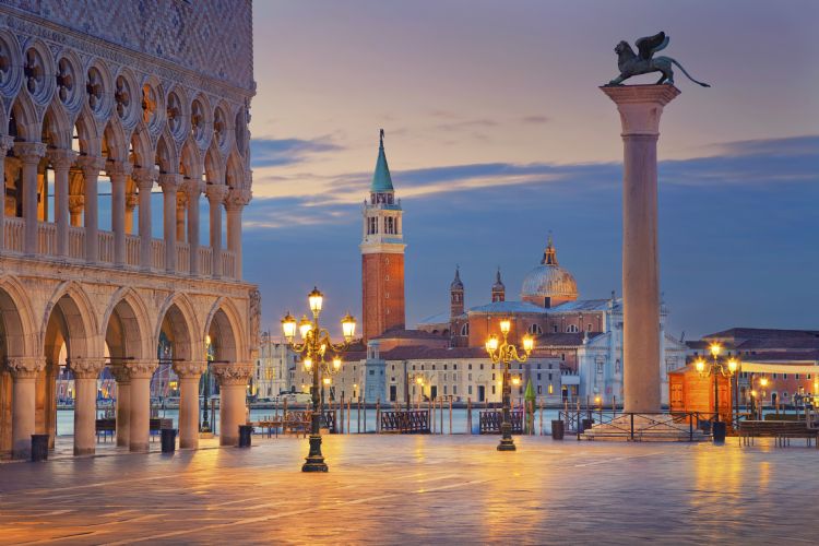 Place saint-Marc à Venise